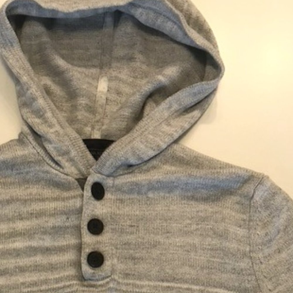 BANANA REPUBLIC HOODED SWEATER
